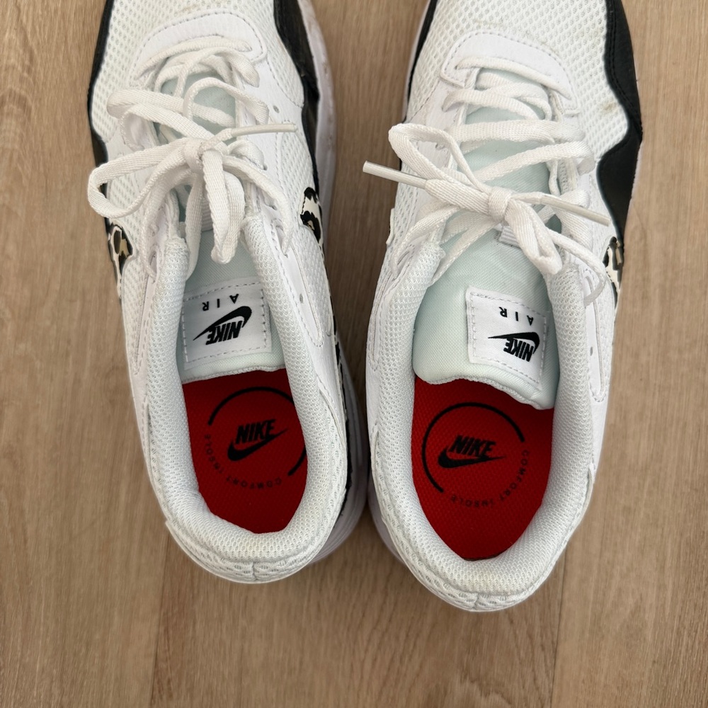 Nike Women's Air Max SC Sneakers, Size 8.5 - Picture 6 of 8
